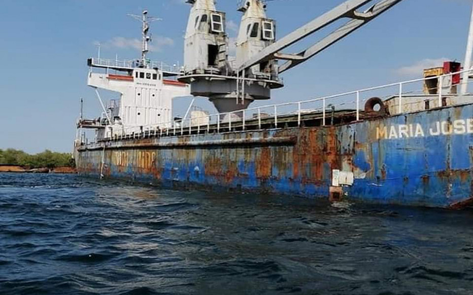 Barco combustible