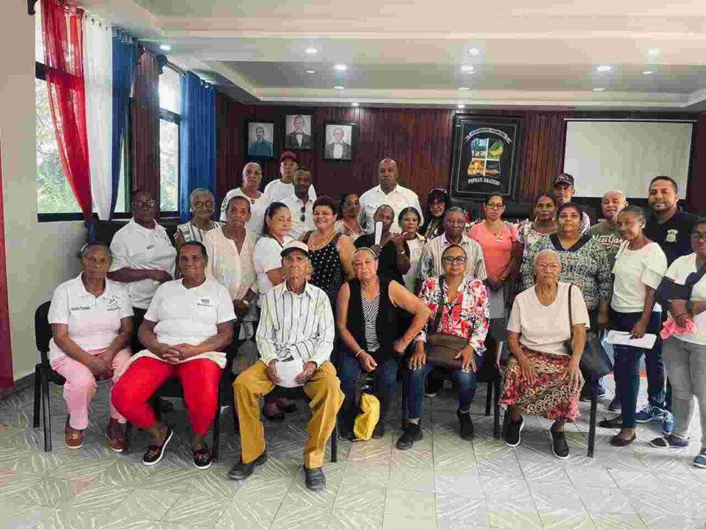 Lideres de Organizaciones sociales y comunitarias de Manzanillo presente en la asamblea