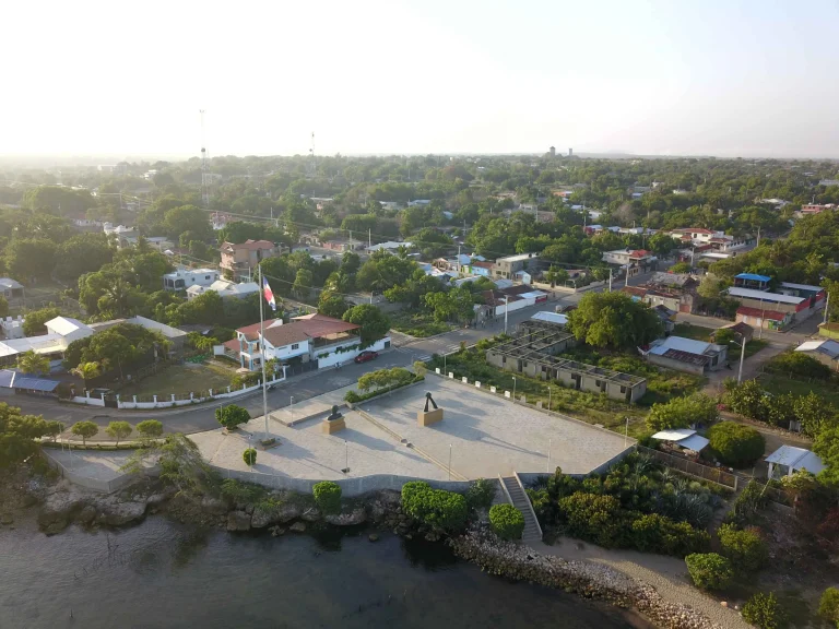 LA PORTADA