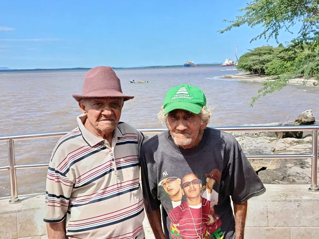 PESCADORES 4